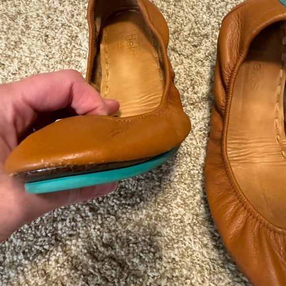 Tieks Chestnut Foldable Flats - Picture 5 of 12